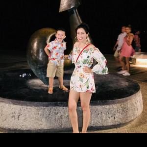 Meet your Posher, Elizabeth